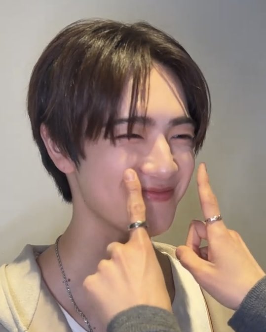 ないとう tweet media