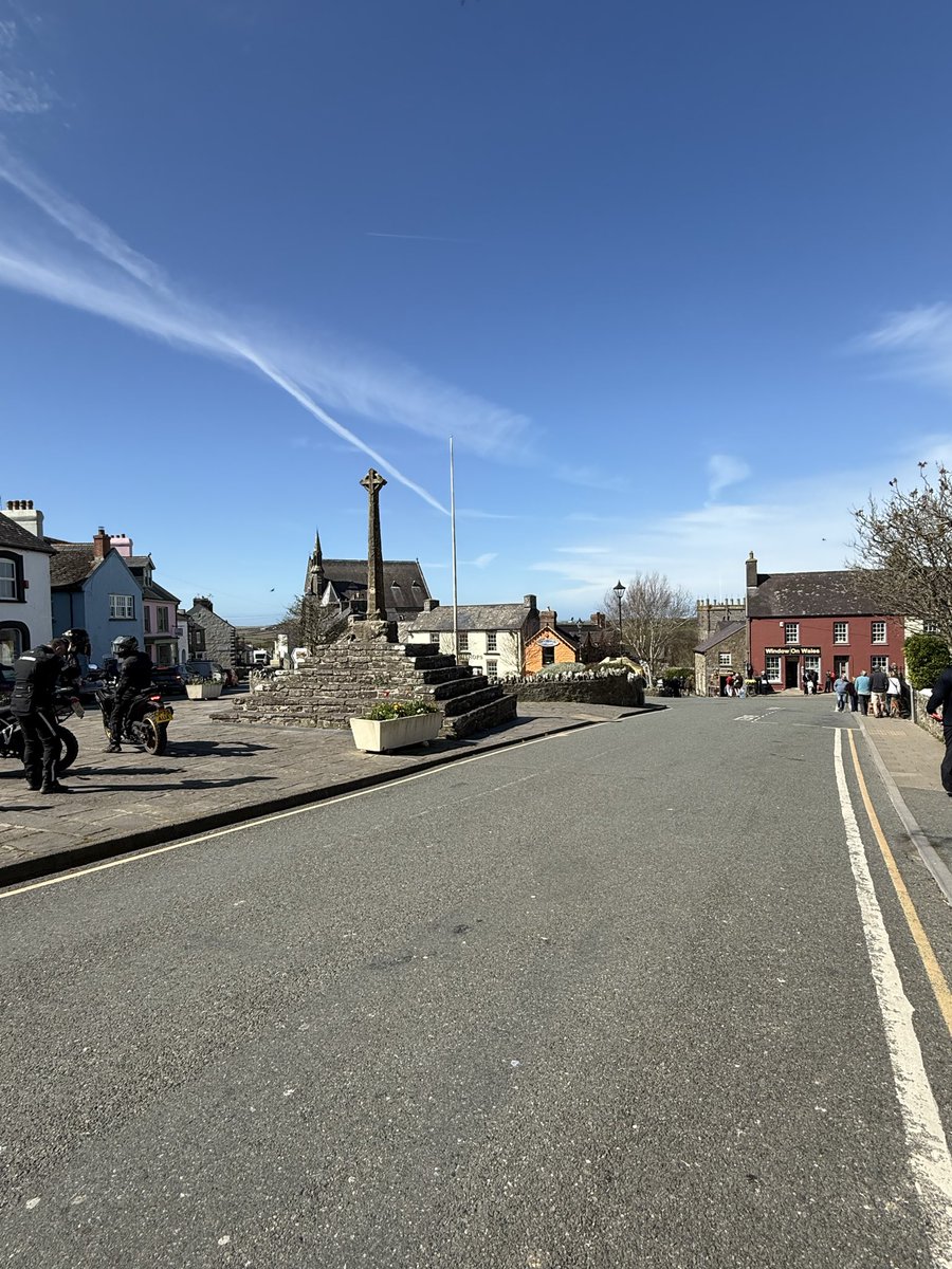 Cat 🏴󠁧󠁢󠁷󠁬󠁳󠁿 tweet media