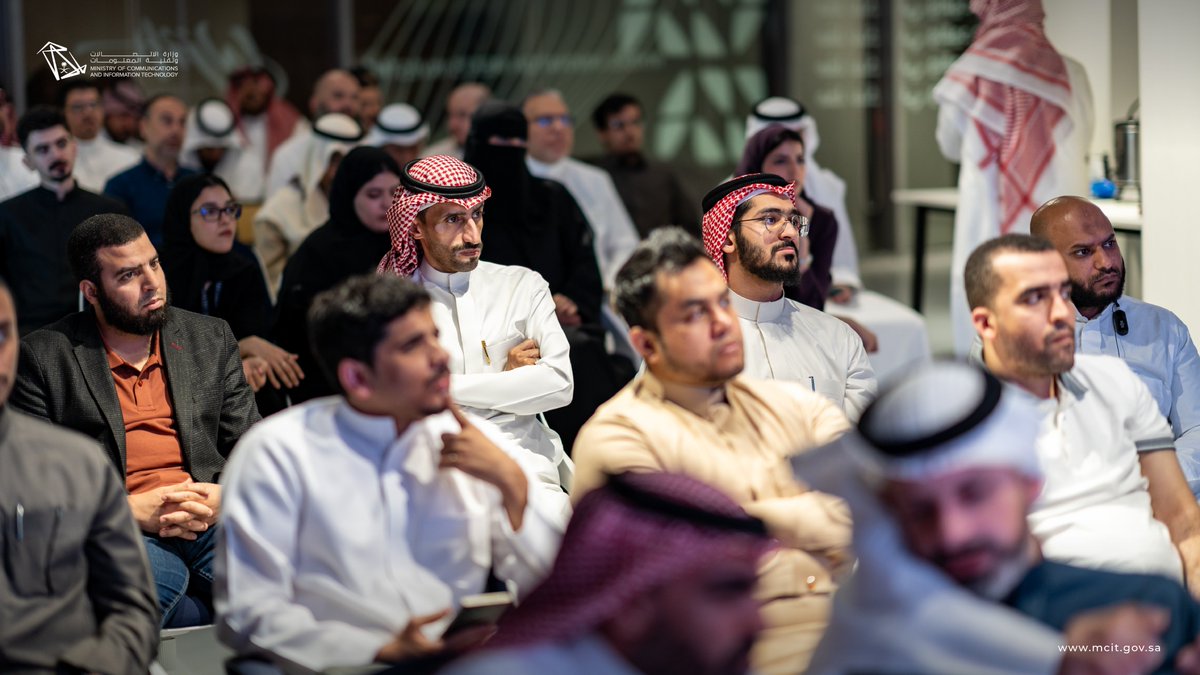 وزارة الاتصالات وتقنية المعلومات tweet media