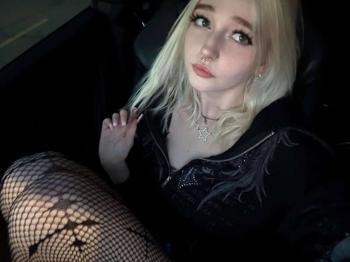 Noemi (@noemciowa) / Posts / X