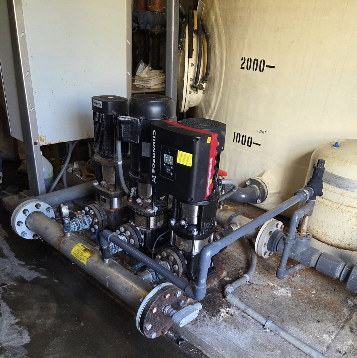OMSolutionsInc's tweet photo. Water booster pump replaced. Old unit showed wear and corrosion. New system online and operating as intended. https://t.co/CpdYQsN2Mw