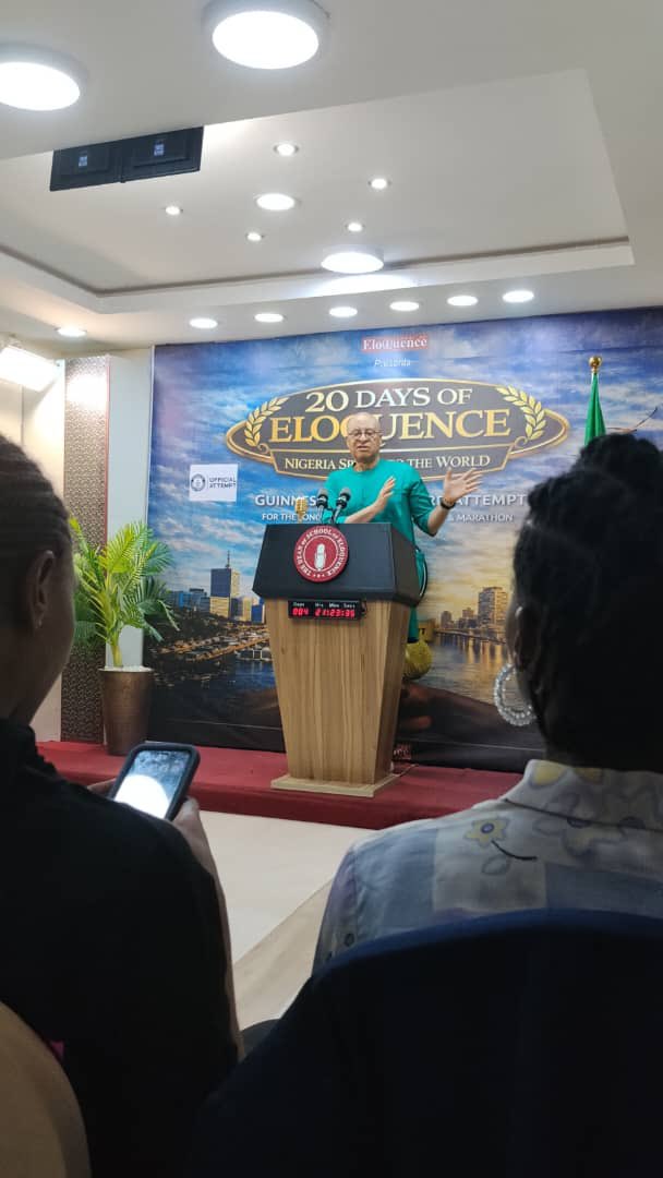 Ruthee101's tweet photo. Nigeria Speaks to the world now!
#20DaysOfEloquence #NigeriaSpeaksToTheWorld #PassOnTheMic #SchoolOfEloquence #EloquenceMarathon #20DaysOfEloquence2026

#GuinnessWorldRecord #GWR #RecordBreaking #NigeriaInTheBooks #HistoryInTheMaking https://t.co/oqjIYupKbz