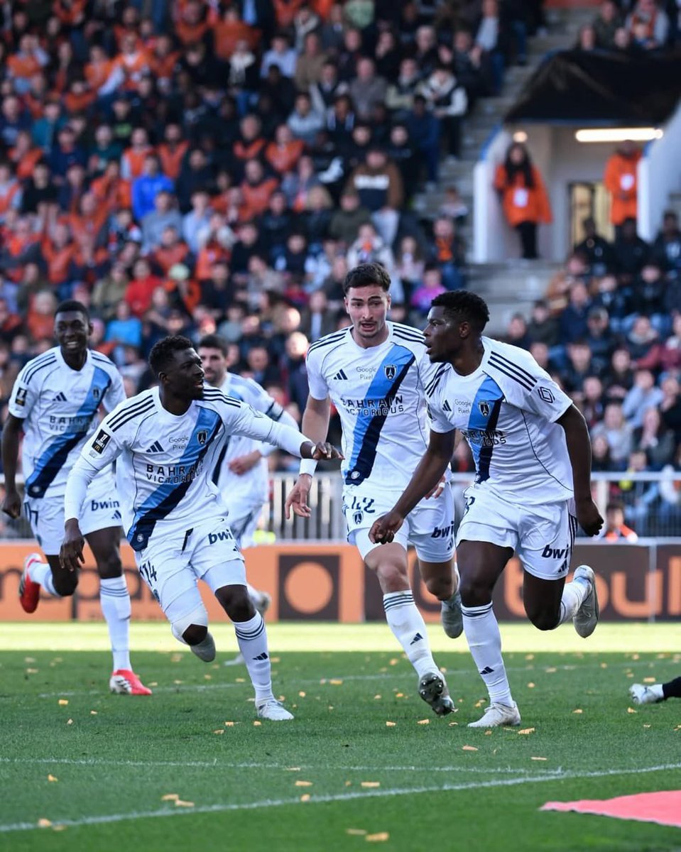 TalkingWolves's tweet image. 👀 Marshall Munetsi grabbed another goal for Paris FC yesterday, rescuing his side a point against Lorient.

That’s four goals now for the midfielder since he joined the Ligue 1 club in January.

#WWFC | #Wolves