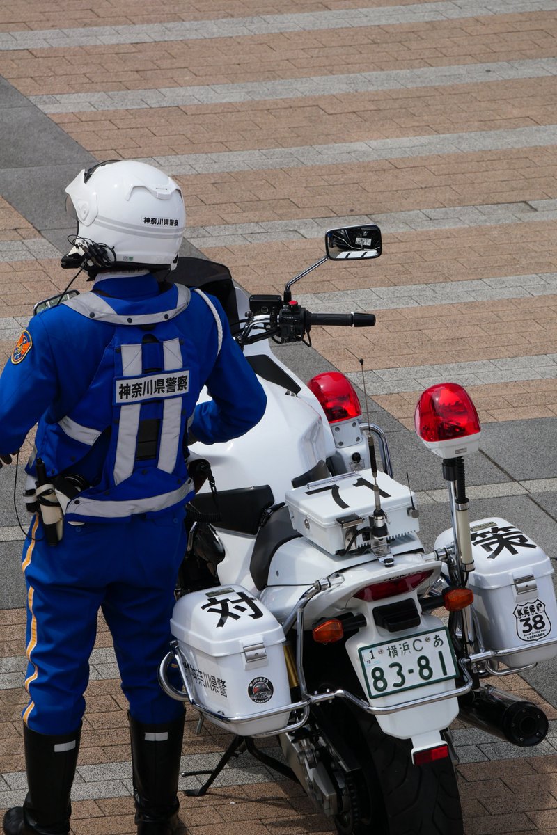 AWA3278's tweet photo. 神奈川県警による
春の全国交通安全運動出発式
1交機,高速隊,交通総務課,所轄,自ら隊が
参加。 https://t.co/XmYrtSmsxZ