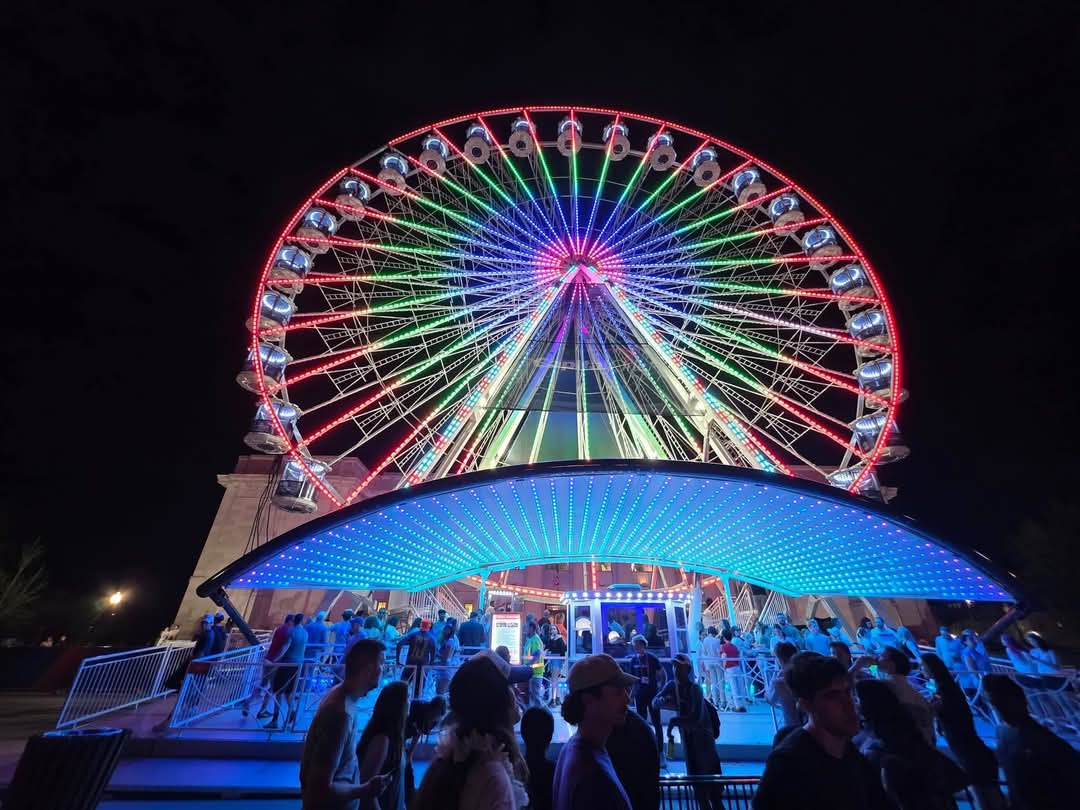 MavPR's tweet photo. #Indy sure knows how to throw a party! What a fab @MFinalFour weekend! 🏀🌟 https://t.co/MUiat14SLw