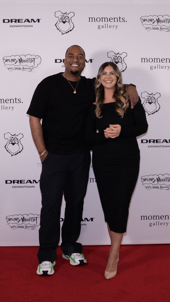 vasiamakris's tweet photo. Gm 🖼️ 

Moments. Gallery Grand Opening 
Ft @Kingsaladeenart 

Stay tuned… we are already planning the next one!! https://t.co/KlXRT5OY1i