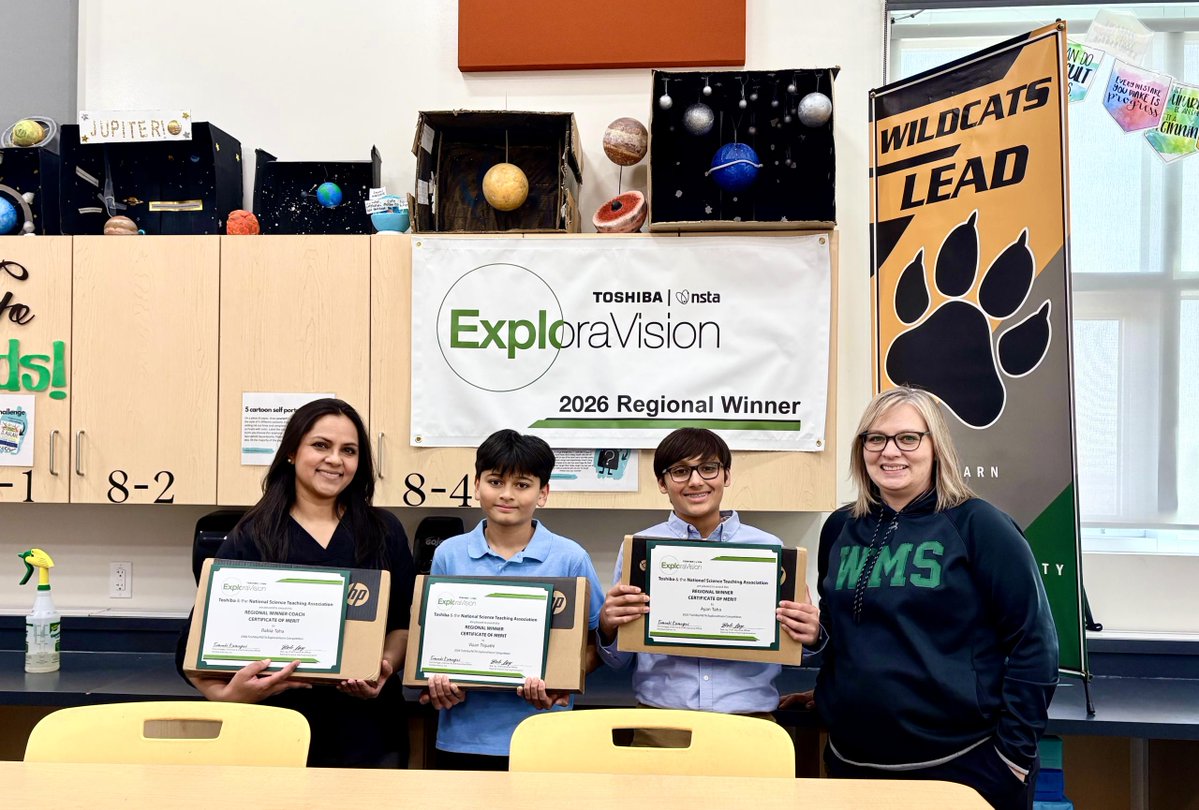 ToshibaAmerica's tweet image. 🎉 Congrats to Ayan Taha, Viaan Tripathi &amp;amp; Coach Rabia Najmi of Westpark MS, Alberta—ExploraVision regional winners!
 Their project BioFlow is a wearable oxygen patch inspired by nature to support emergency care. Best of luck in nationals! 👏
 #ToshibaCSR #STEMEducation