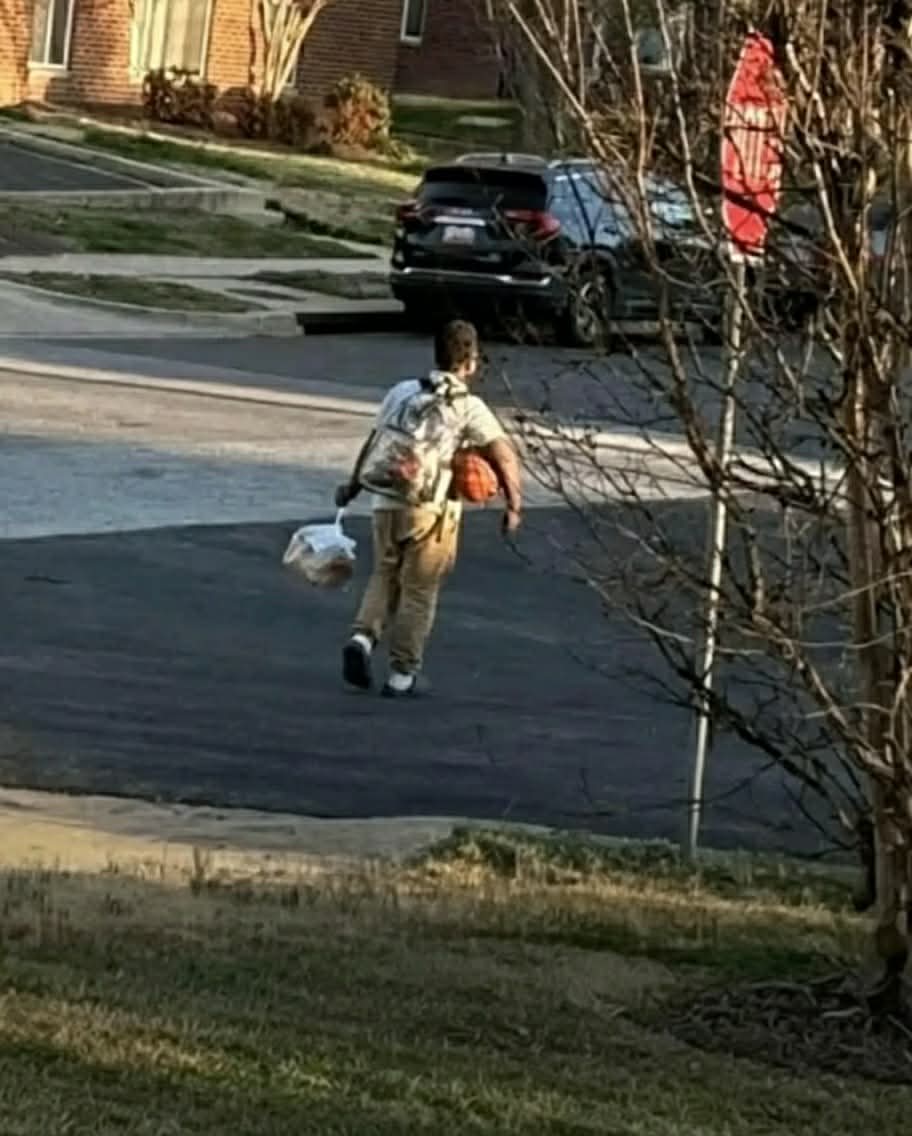 The Husky tweet media