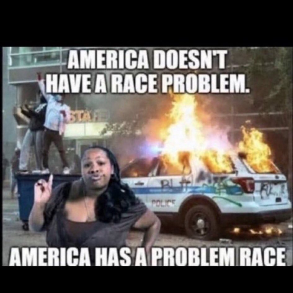 Optional tweet media