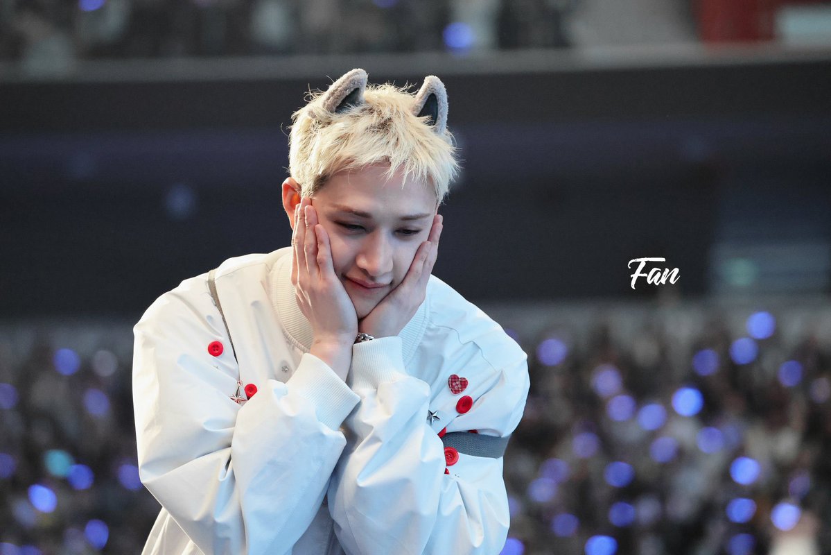 𝐦𝐣 tweet media