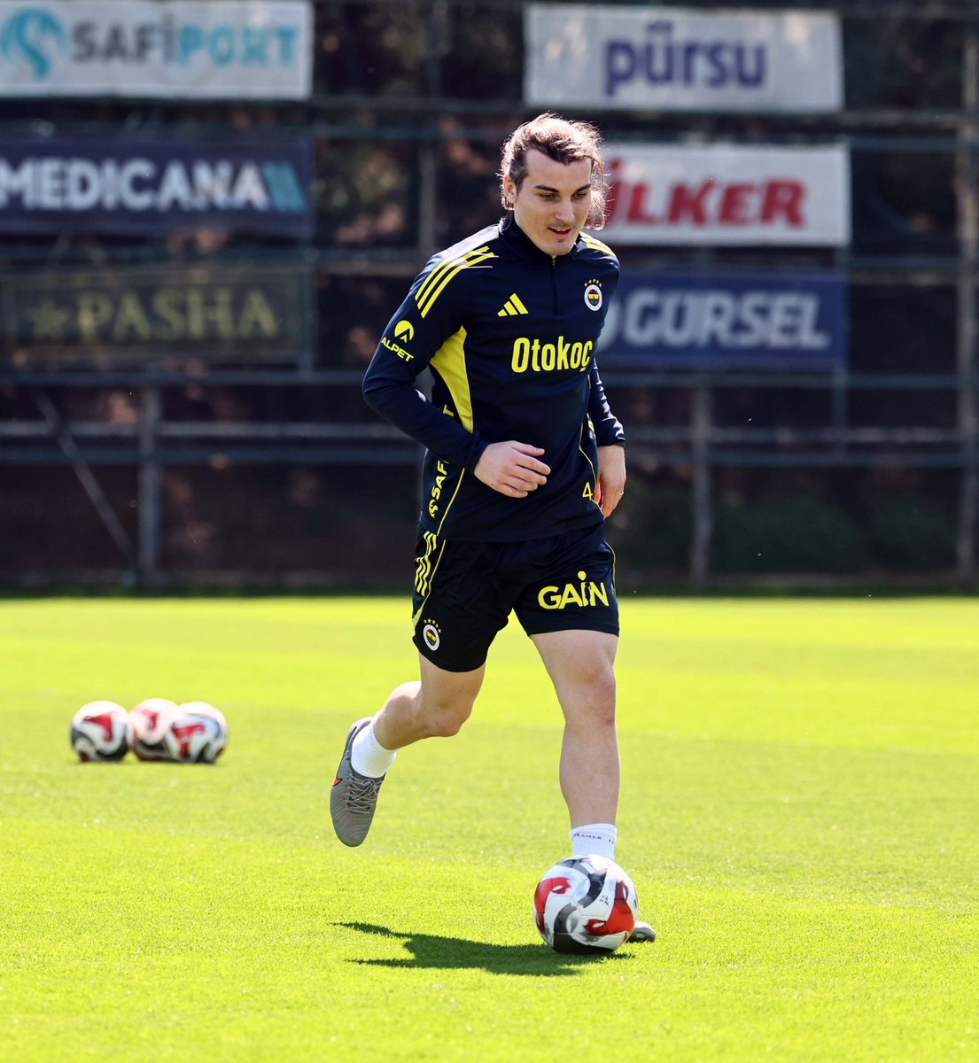 Fenerbahçe SK tweet media