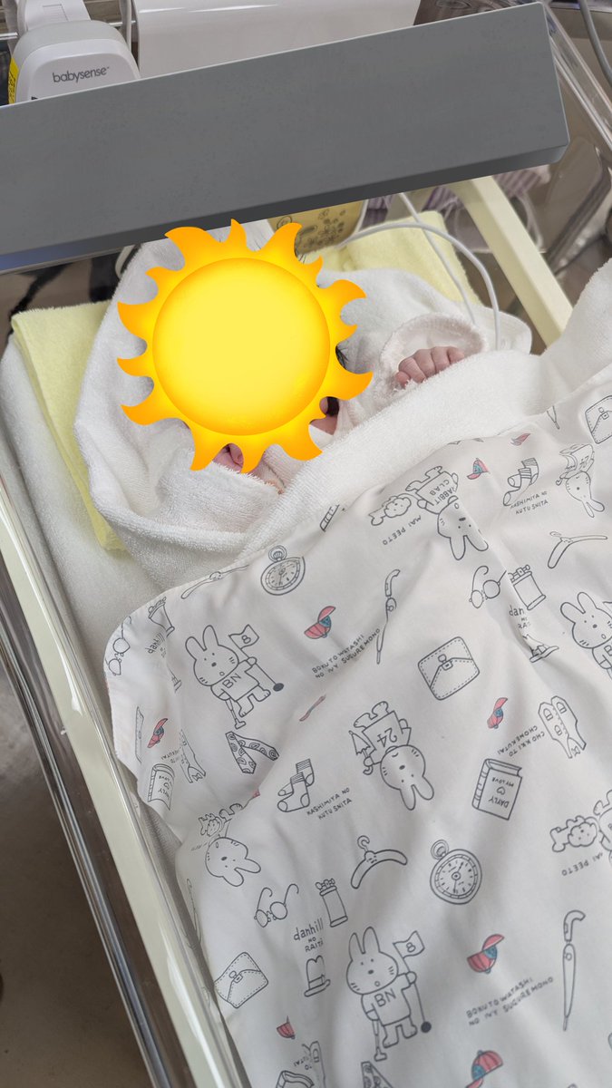 splat22122's tweet photo. このアカウントを全く動かしていない間に家買ったり結婚式挙げたりそして本日赤さん爆誕したりしました。
スプラトゥーン復帰さえまだまだ先になりそうだけどゆとりができたら子どもに自慢できるくらい絵も上手くなりたい🌞 https://t.co/NxT4S62umg