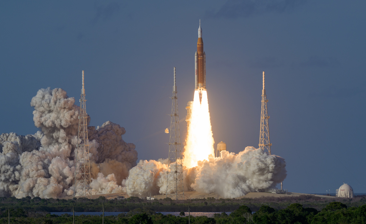 hidrojenhaber's tweet photo. Artemis II’den karaya mesaj: Hidrojen uzayda mümkün, yeryüzünde neden zor? https://t.co/pbu694HTgz #Artemis #NASA #hidrojen #hydrogen https://t.co/SqS6Gclovo