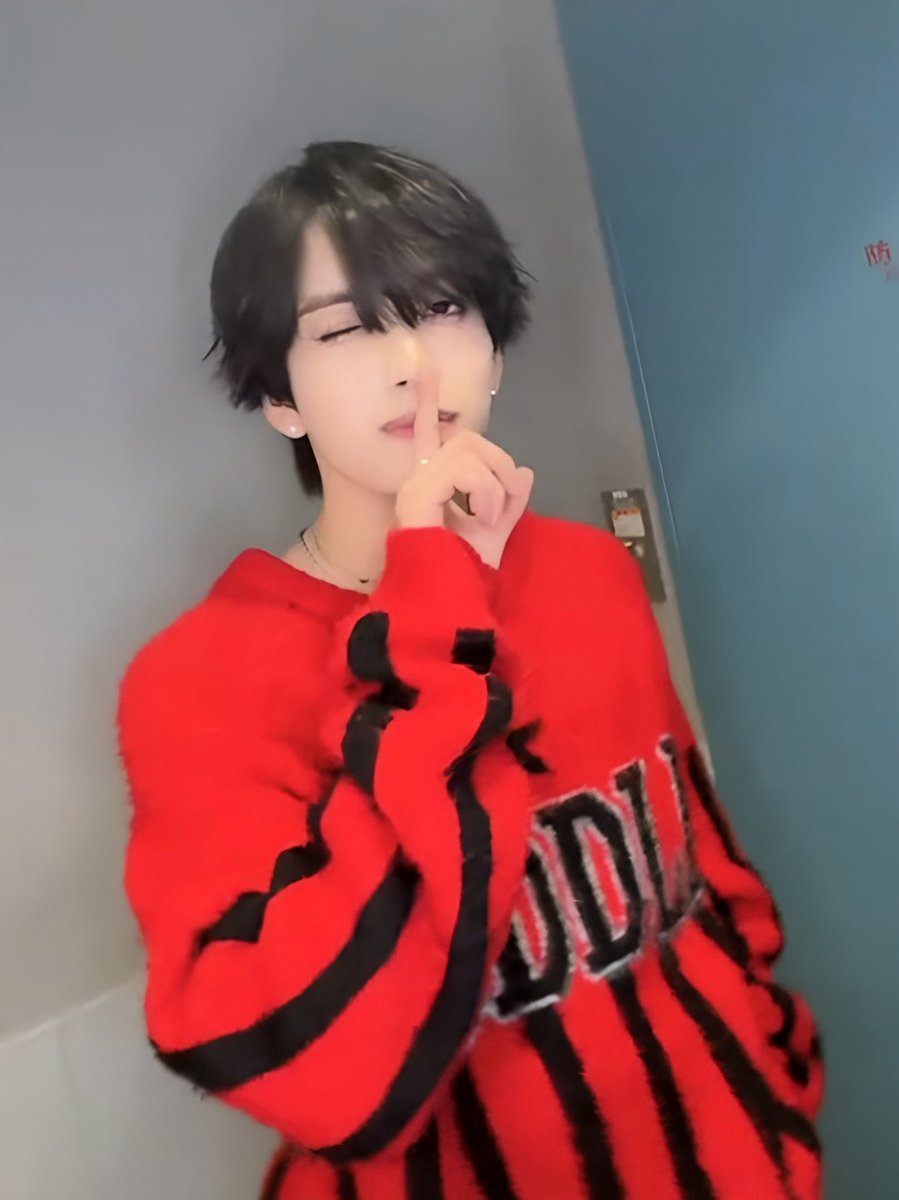 𝓐‎⟡.· tweet media