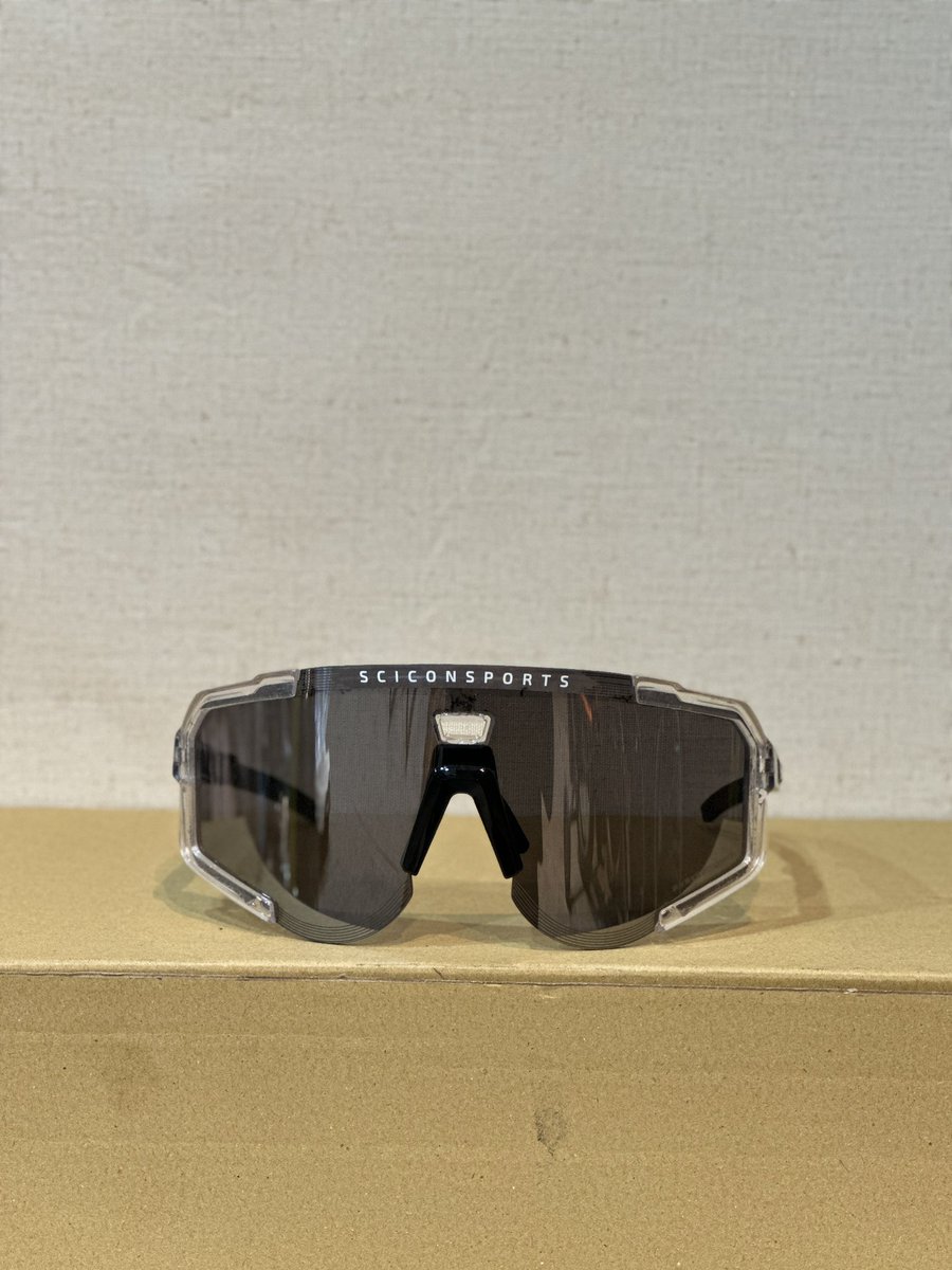 SOSO_kga's tweet photo. 在庫ラスト一点　Jaycoプロ支給品
Scicon Aero Scope → ¥20,000 https://t.co/4VaZYeDPaO