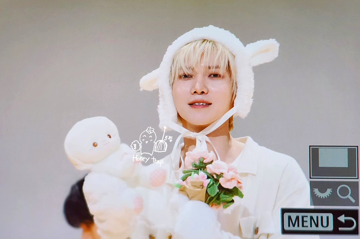 Honey Trap tweet media