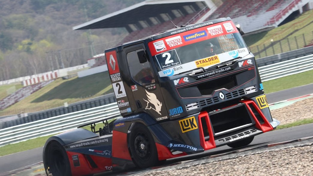 ポール・ジョンソン tweet media