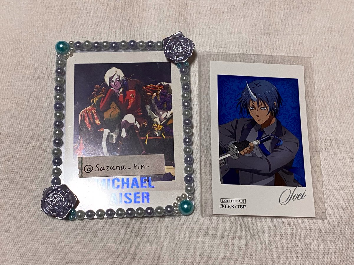 すずな tweet media