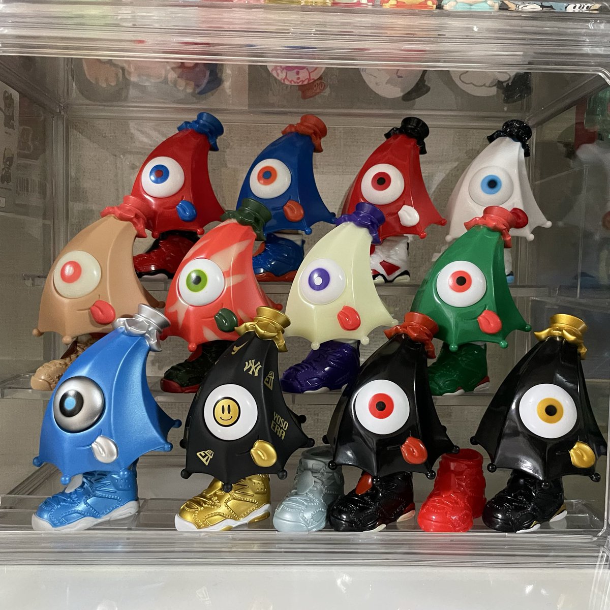 0709aaaaaxe's tweet image. もう置けなくなっちゃったー🥳
(嬉しい叫び)

#MARKS #sofvi #ソフビ #アンバー
 #余所者Worksコラボレーション