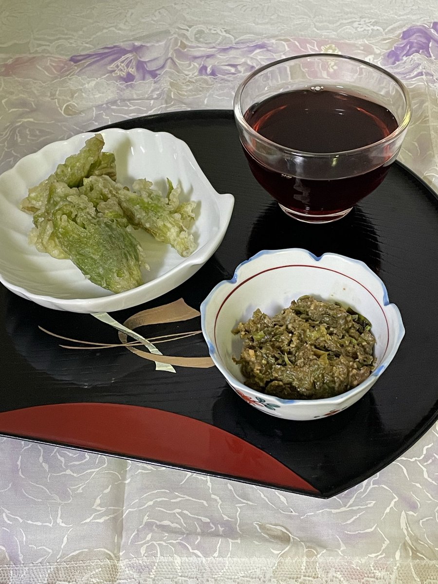 チエウサ tweet media