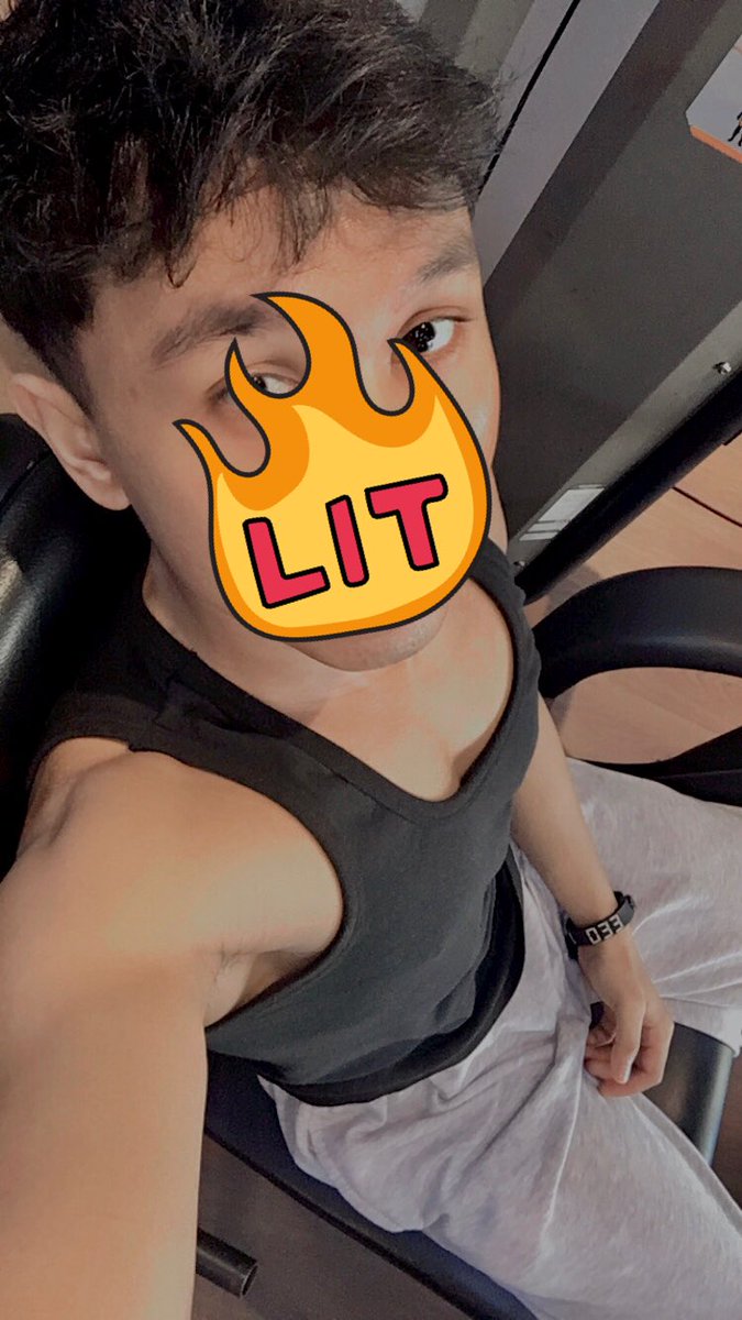 chrunchy_ tweet media