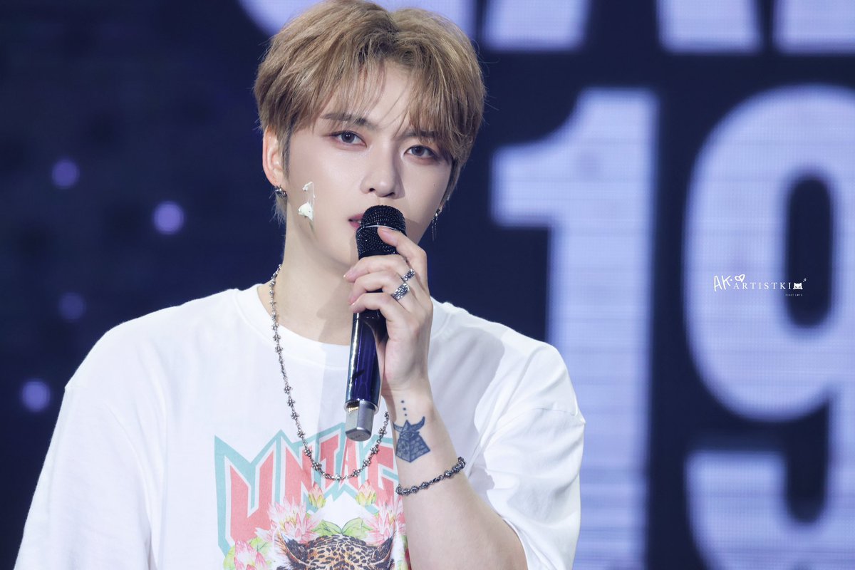 ARTISTKIM0126's tweet photo. 260328 

2026 KIM JAE JOONG J-Party Asia Tour Fan Concert "GALAXY 1986" in Singapore 6⃣️

@bornfreeonekiss 

#김재중 #KIMJAEJOONGinSG
#JAEJOONG #ジェジュン #金在中 #재중 https://t.co/cPUcKELhrz