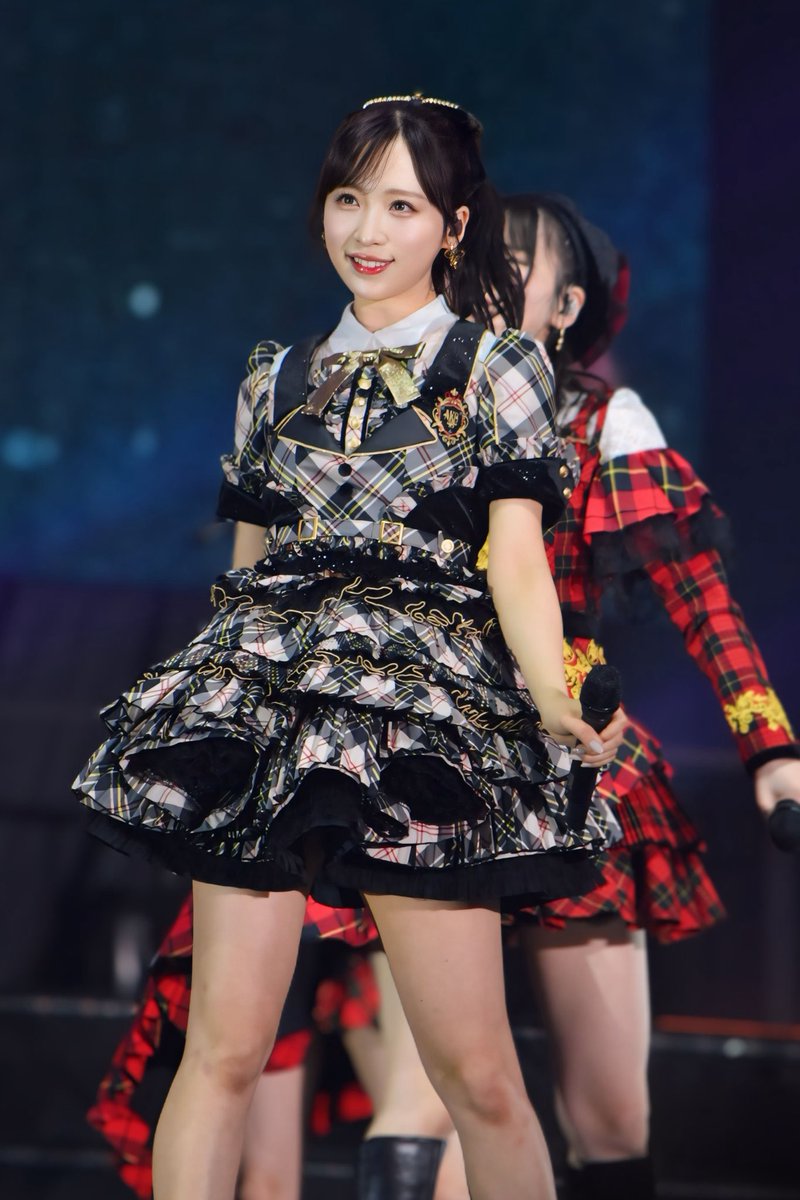 小栗有以 tweet media