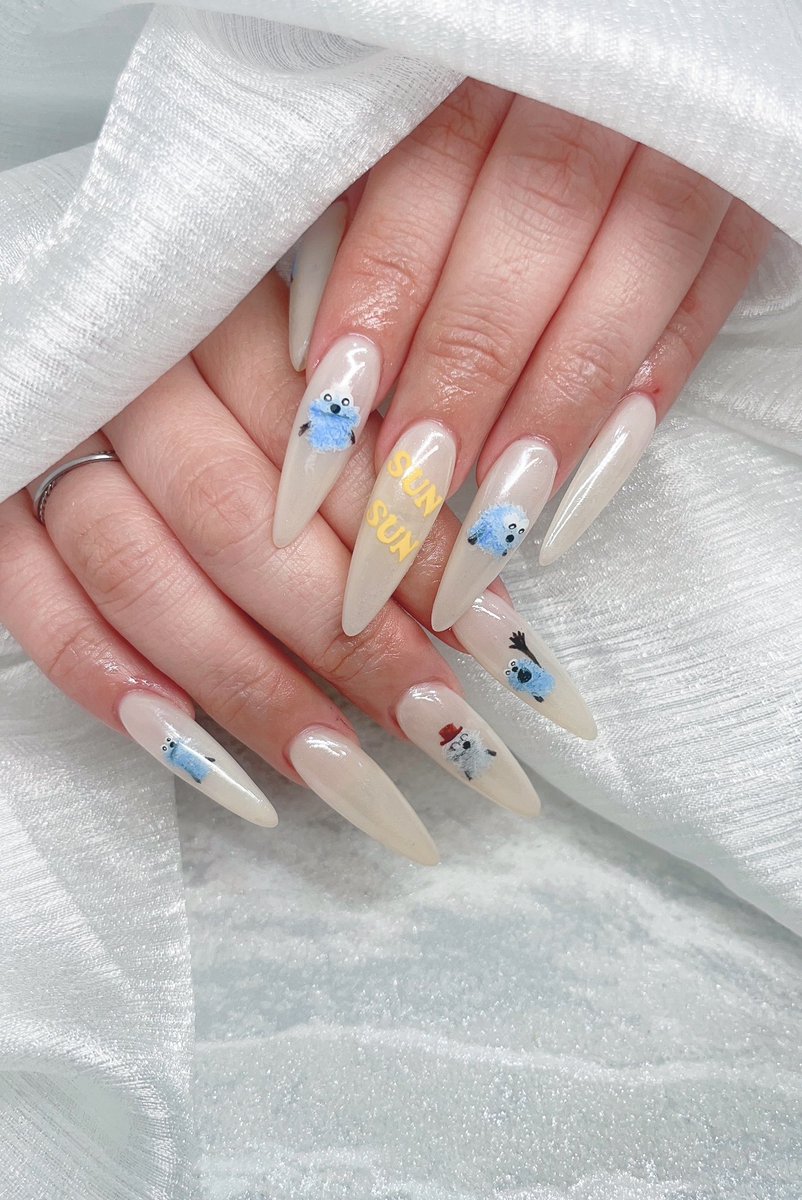 maaatya's tweet photo. 今月のマイネイル💅

今回は控えめにしました。。
かわいい。。❤️

もちろん全部手描きです！

 #パペットスンスン  #スンスン  #6才 https://t.co/mRZVoUk3uP