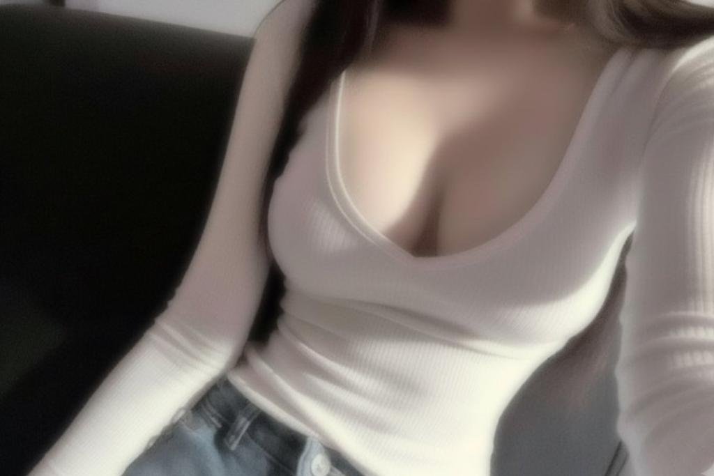 aconparkchee's tweet photo. 밟아줄게 멍멍아
#세종 #전화 #연락 https://t.co/4JTonHW4xb