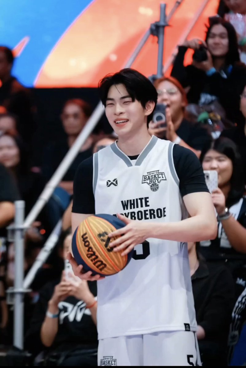 Sunan1315 tweet media