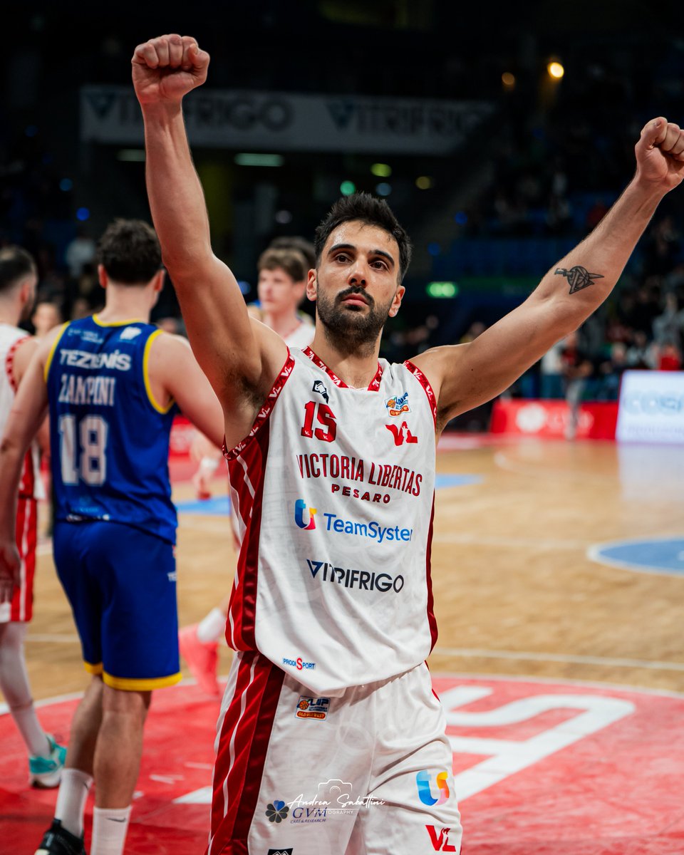 VLPesaro's tweet image. #PesaroVerona #GreatNight #PhAndreaSabattini 🔥👏💪🤍❤️