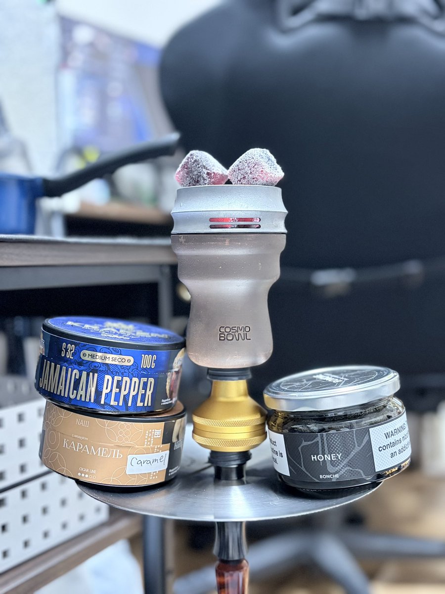 あかつきさん(19) tweet media