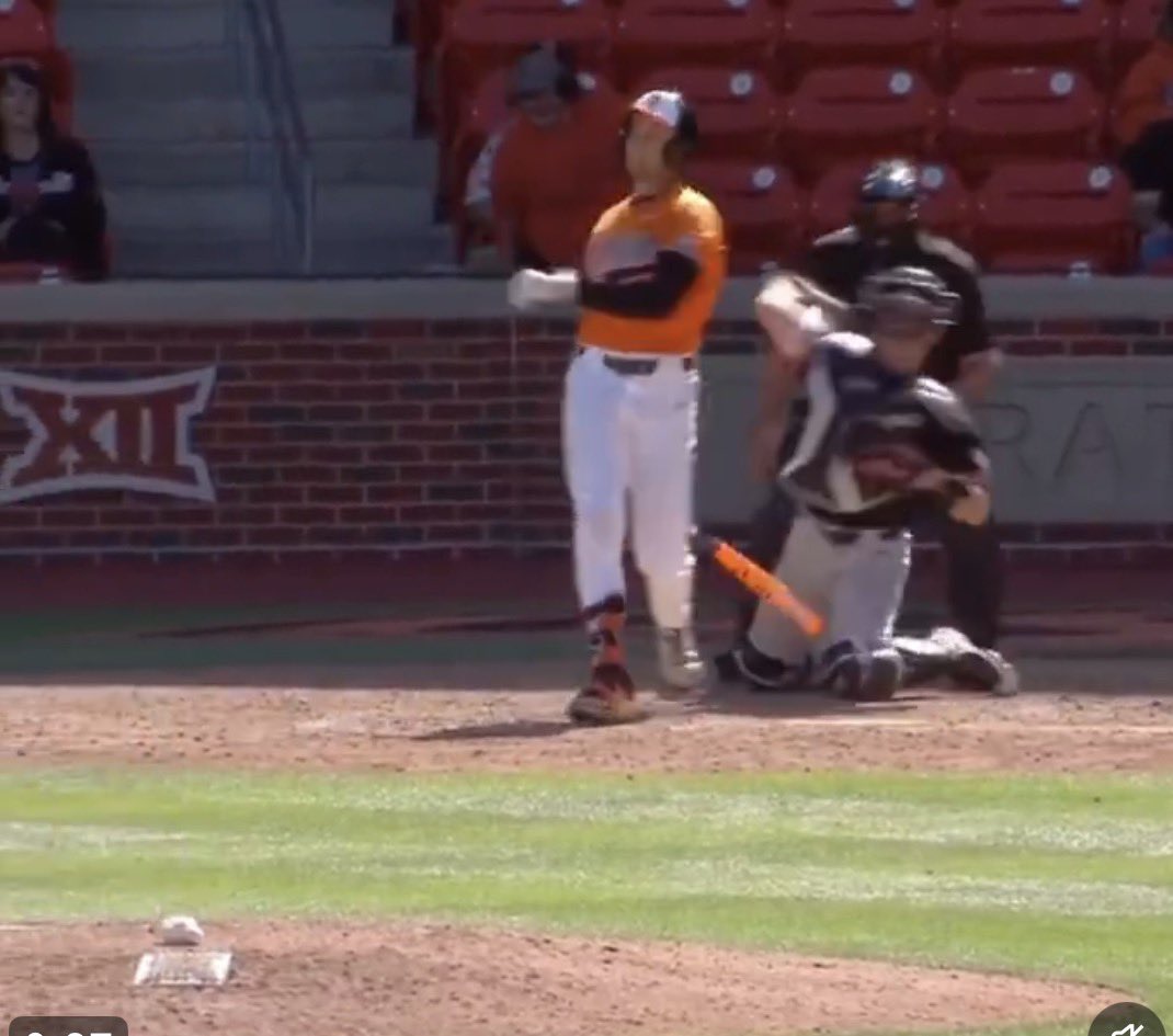 Burnerkey305's tweet photo. @PastorCoach917 @Marlin2711 @Rogue_Cruiser @gif_tannen I mean…there’s literally a video for everyone to see what you’re saying is wrong. The rear leg and shoulder are clearly toward the plate. But again, whether that is enough is debatable. If the pitch was in on the hitter I would say good call. Iffy for me. https://t.co/rCwIrwXQMs