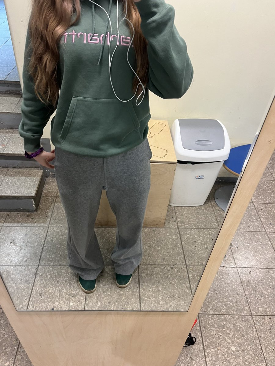 anneli 🪷 tweet media