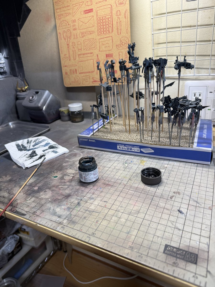 triastudio's tweet photo. 塗装に入ります。
#ガンプラ #v2アサルトバスターガンダムverka https://t.co/y40Ac6PrMC