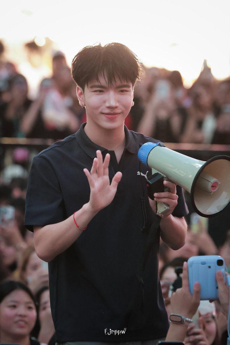 JinF⋆🍀.˚ tweet media