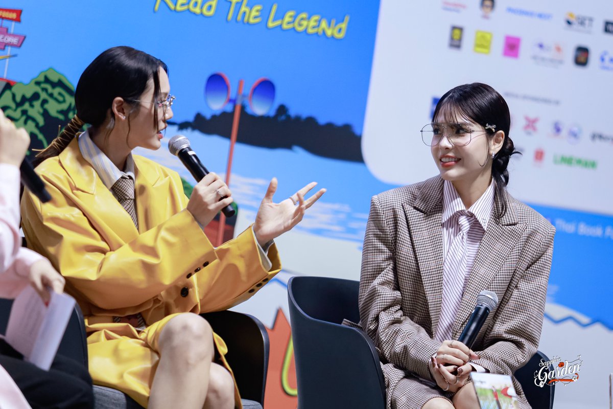 sapphic garden tweet media