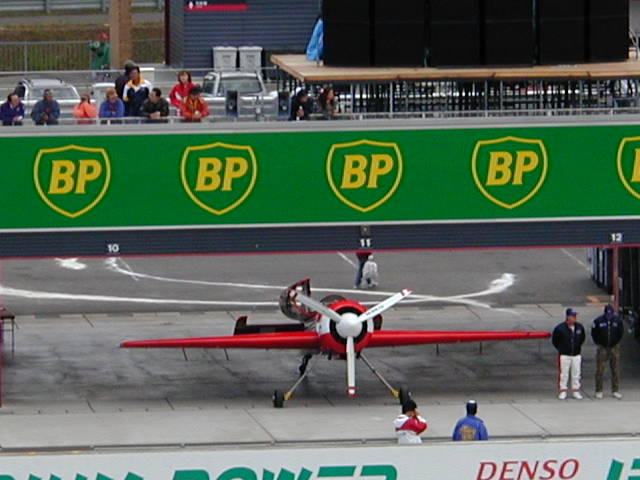 ひかい tweet media