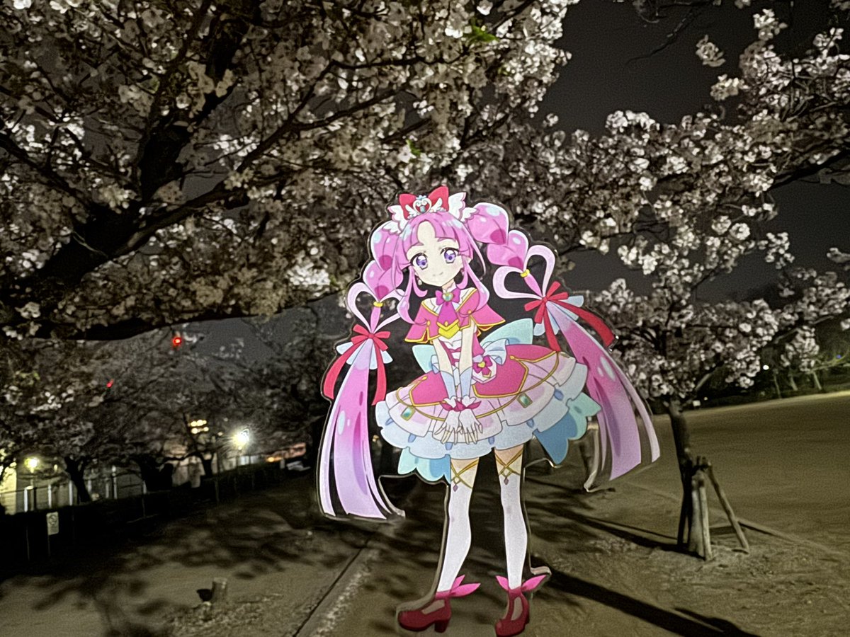 や よ い ち ゃ ん ✩ . * ˚ tweet media