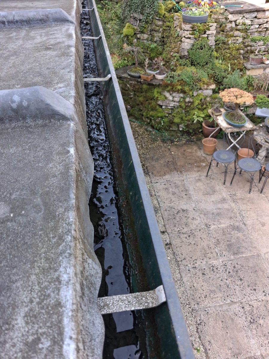 bathwindows's tweet photo. Clean gutters and gullies, clear minds! https://t.co/r04MmCBhKG