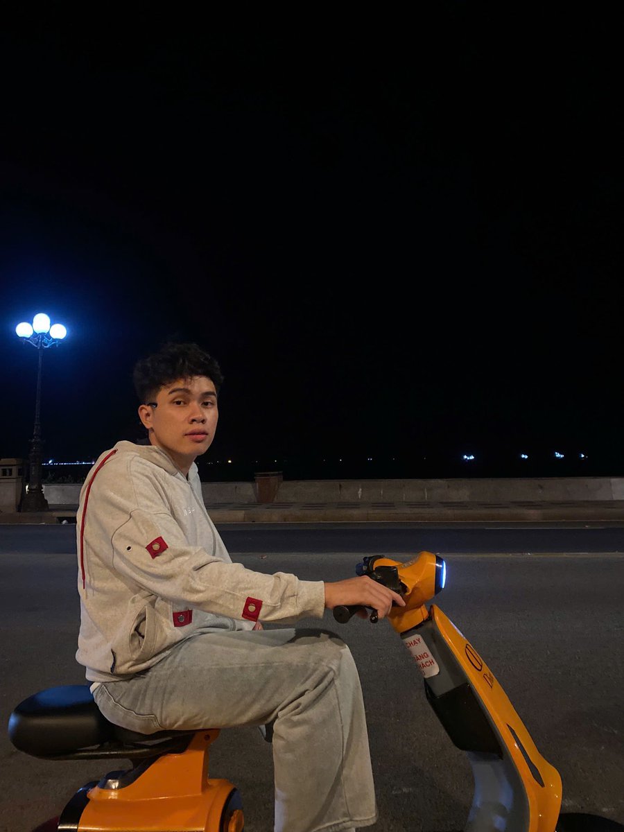 hoàng huy tweet media