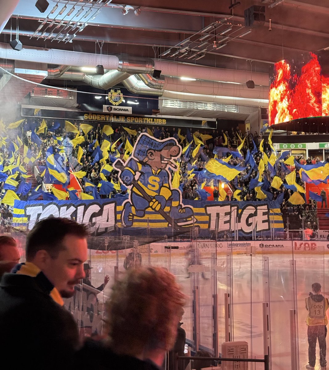 Erik Carlsson tweet media