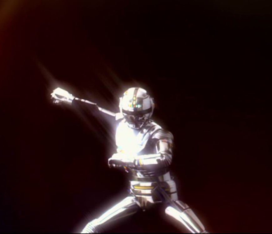 ma407719's tweet photo. @u_te_na_bom ｢宇宙刑事ギャバンがコンバットスーツを蒸着するタイムはわずか0.05秒にすぎない。では蒸着プロセスをもう一度見てみよう｣ https://t.co/BC4MCSepeH