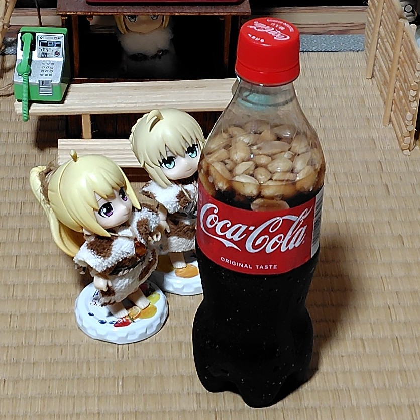 おいお前ら。
今流行ってるピーナッツコーラ、
やってみたぜ。

これが意外と美味いんだ。
 #キューポッシュ