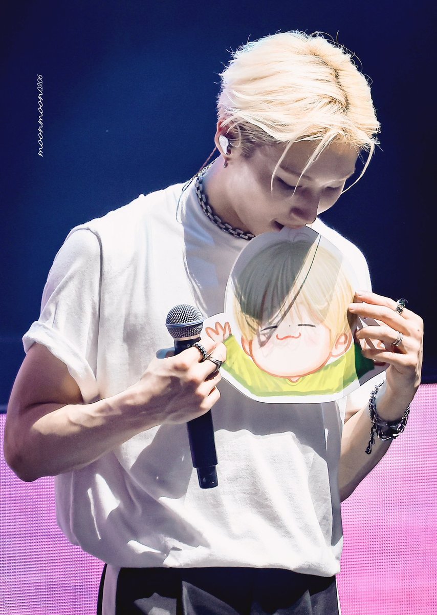 STUCKON J.UP tweet media