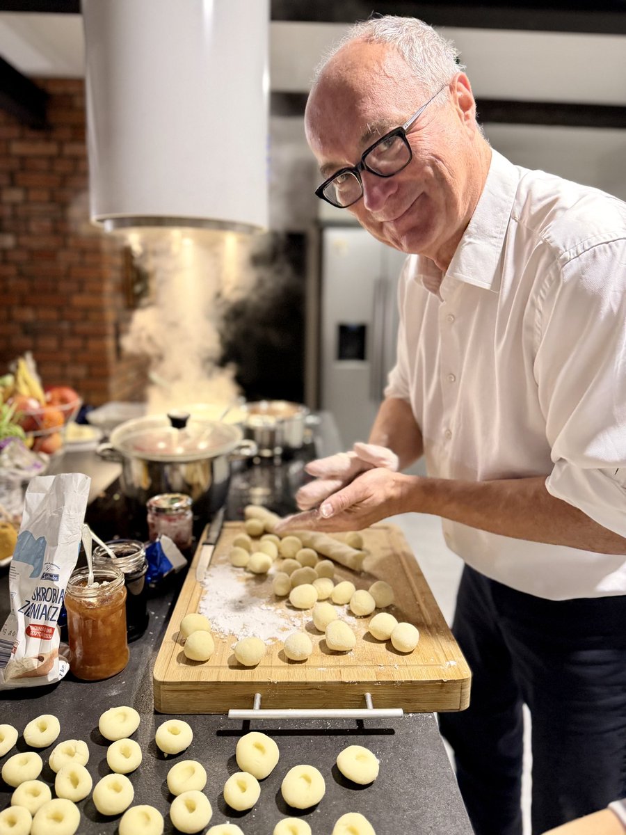 Włodzimierz Czarzasty 📚📖 tweet media