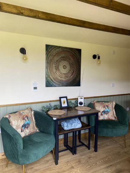 aroundaboutbrit's tweet image. Getaway to Meadow View Glamping in Suffolk.

Meadow View Glamping is perfectly situated just a minute’s walk from the village of Homersfield in the beautiful county of Suffolk.

aroundaboutbritain.co.uk/Suffolk/15400

#MeadowViewGlamping #Suffolk #Glamping #Countryside #Staycation