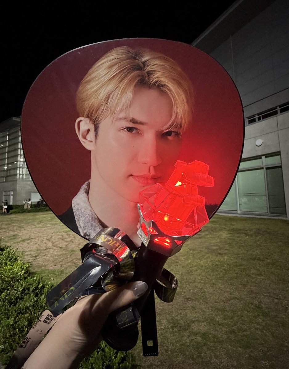 Je___y02's tweet photo. MILE SixTONESエコパ2日間ありがとう‼️
ジェシー見つけてくれてありがとう😭💗🫶🏻
#SixTONES #MILESixTONES https://t.co/t4L2WUOKc7