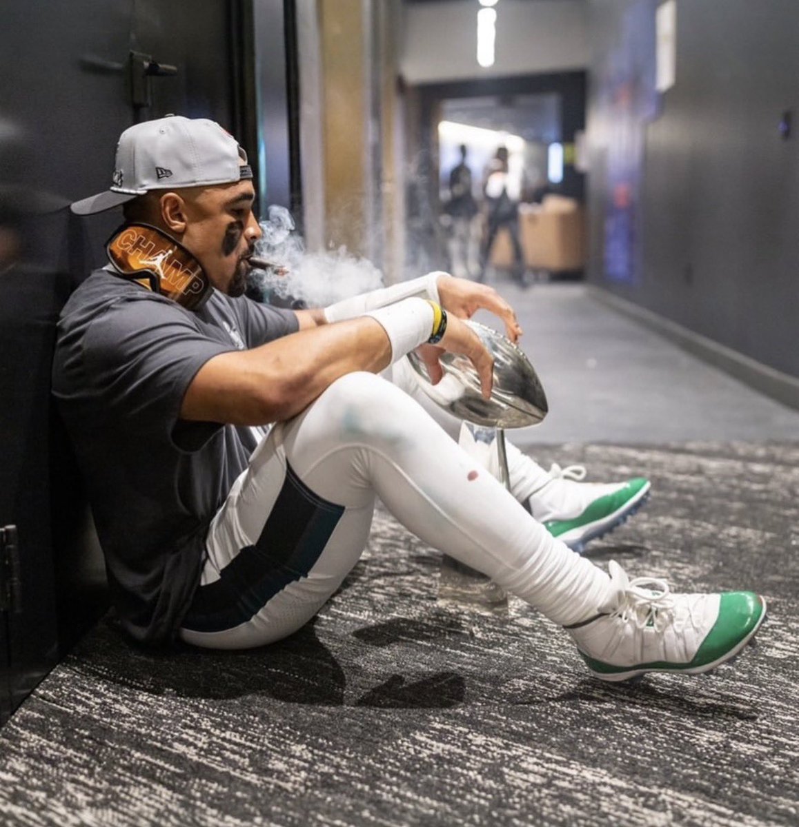 tom stakes tweet media