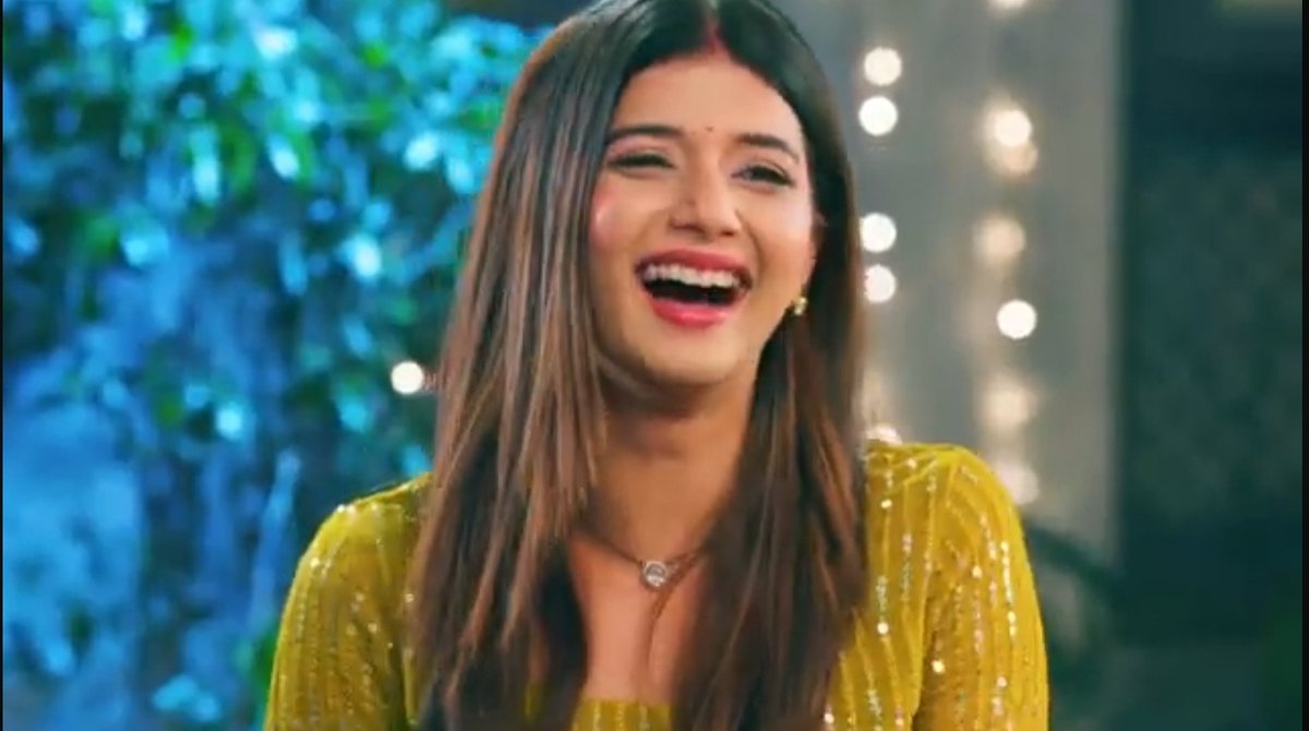 Samridhii Shukla Official FC tweet media